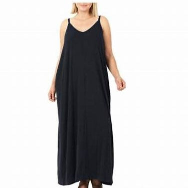 Women's Plus Size Cami Maxi Dress with Pockets - Fabulously Dressed Boutique 