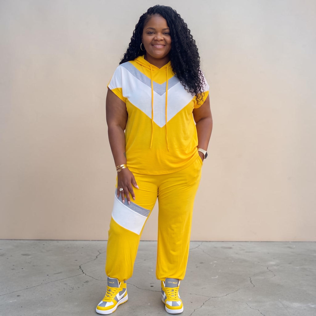 Women's Plus Color Block Sweat Pants Set