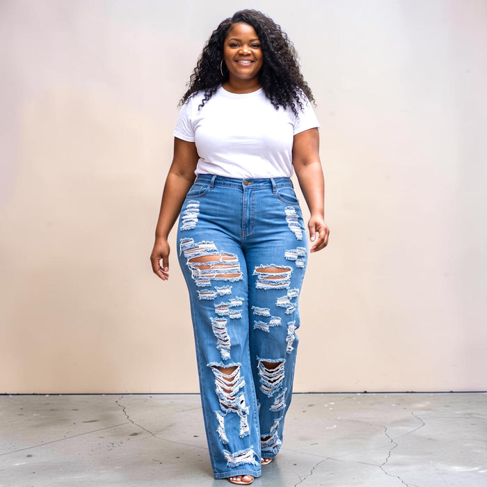 Women's Plus Size Distressed Flare Denim Pants