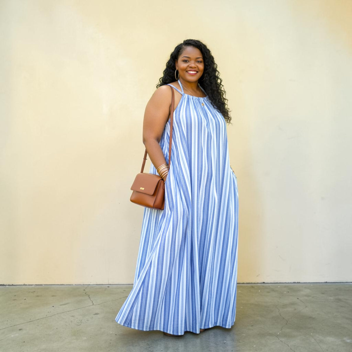 Women's Plus Size Blue And White Striped Tie Back Maxi Dress