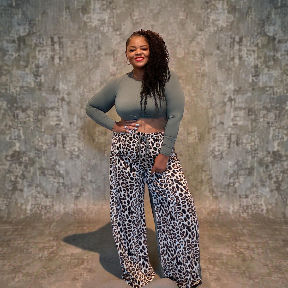 Plus Size Long Sleeve Top And Wide Leg Lepard Print Pants Set