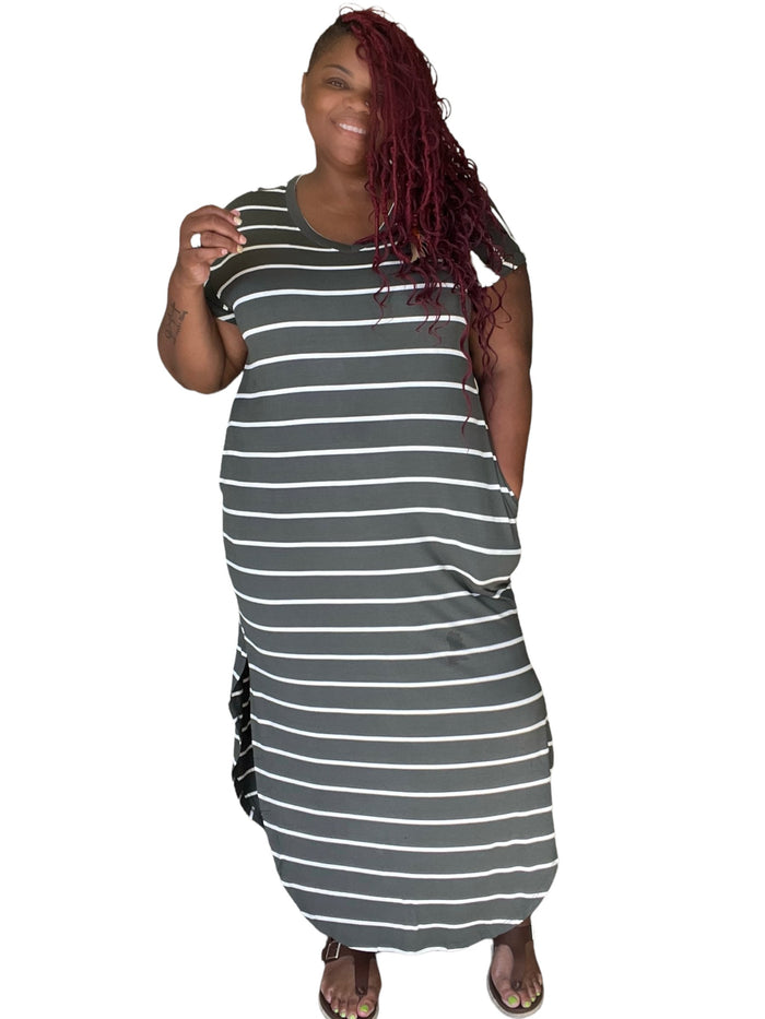 The Mia Striped Round Hem Maxi Dress - Fabulously Dressed Boutique 