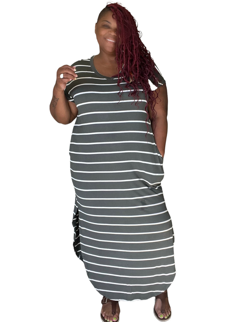 The Mia Striped Round Hem Maxi Dress - Fabulously Dressed Boutique 