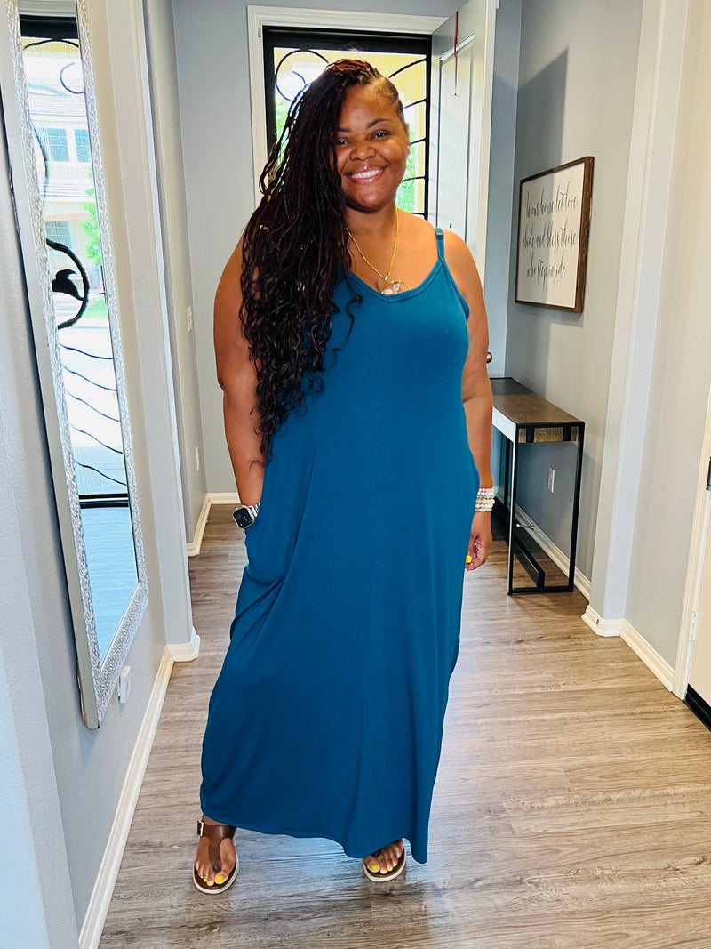 Women's Plus Size Cami Maxi Dress with Pockets - Fabulously Dressed Boutique 